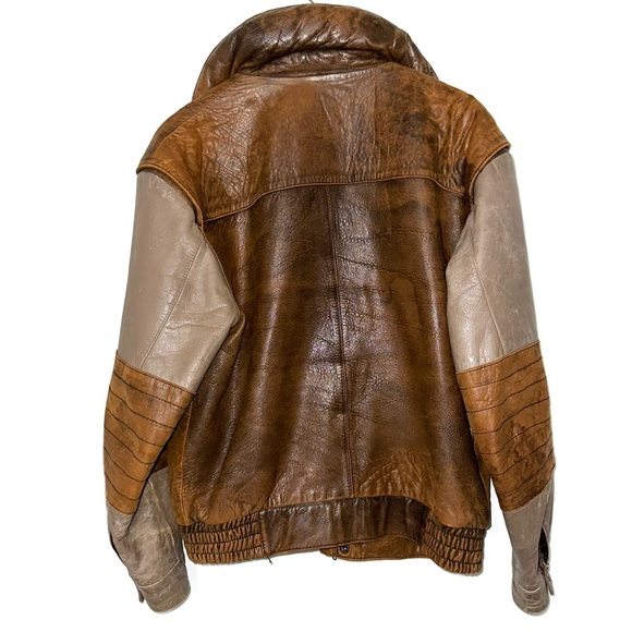 SOLD 💕Vintage Rage Distressed Leather Bomber Jacket - Picture 5 of 13